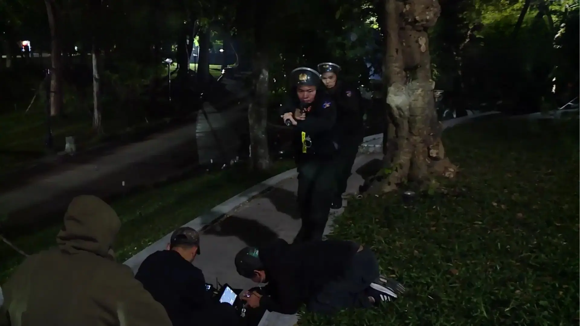 'Tường lửa Tràng An': Gần 100 trinh sát tham gia đại cảnh vây bắt